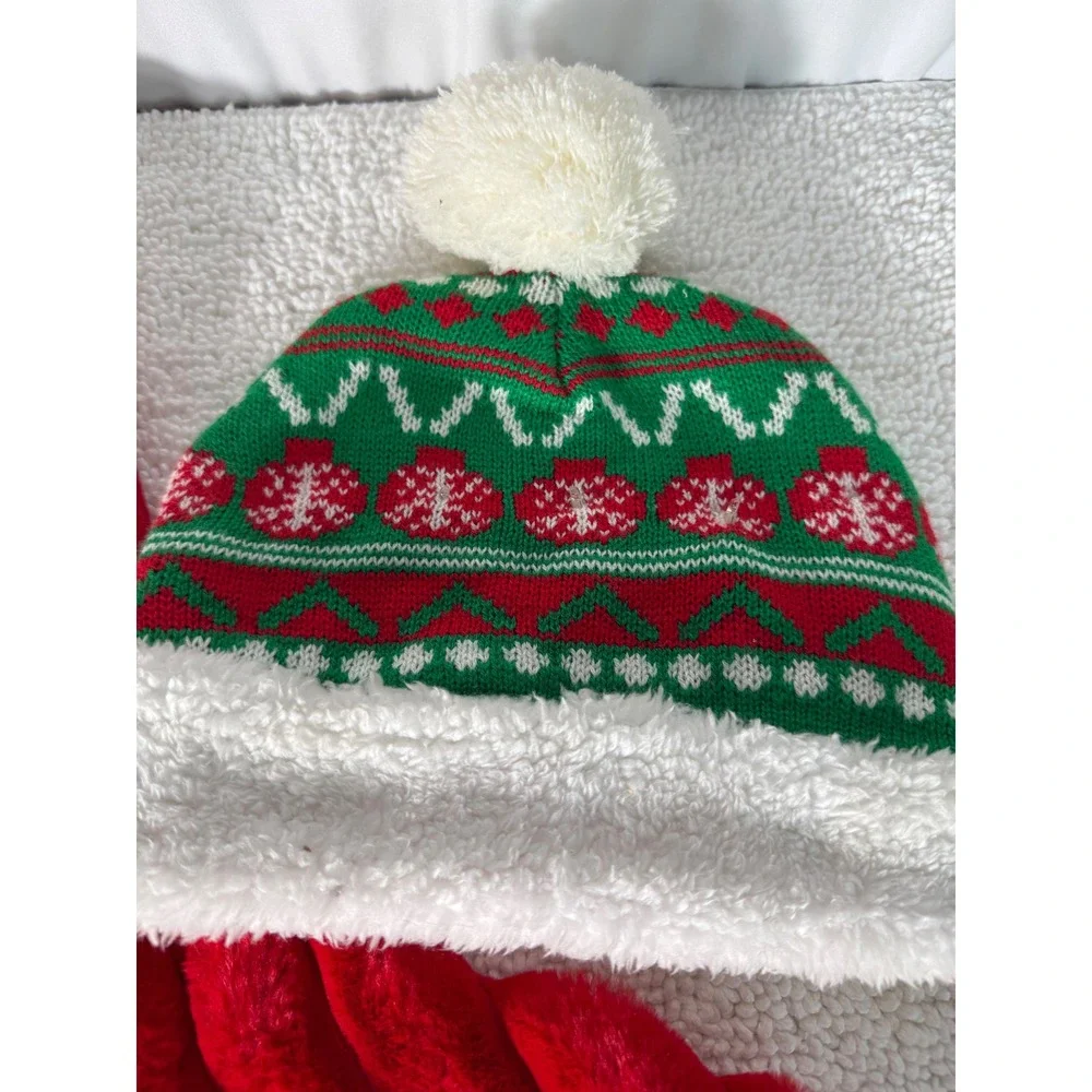 N/A embrace holiday